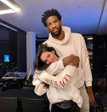 As of 2021, joel embiid has accumulated a net worth of $35 million. Si Swimsuit 2019 Anna De Paula A 2019 Sports Illustrated Swimsuit Marca English