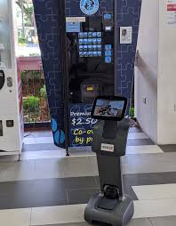 Temi Singapore Polytechnic S Innomall In 2020 Robotics Companies Robot Robotic Automation