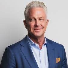 After a wonderful summer of relaxation, family time, and multiple weddings  in Iowa, I finally have a moment to send a note letting more people know  that I retired from Principal at