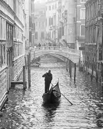 Venice Wall Art Set Of 3 Prints Italy Black And White Etsy Photography Prints Art Venice Italy Photography Italy Print