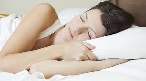 Soy hugo gutierrez estudiante de economía en pucp y derecho en unmsm. Dia Del Sueno La Explicacion De Algunos Comportamientos Curiosos Que Puedes Tener Mientras Duermes Emol Com