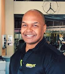 Avis King's Instagram, Twitter & Facebook