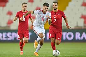 Game log, goals, assists, played minutes, completed passes and shots. Szoboszlait Nem Engedi El A Valogatottba A Salzburg