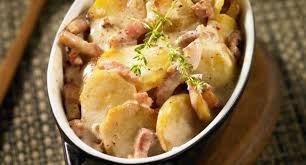 Pomme De Terre Au Four Nos Recettes Irresistibles Pour Oublier Les Premiers Frimas Recette Pomme De Terre Recette Pomme Recettes De Cuisine