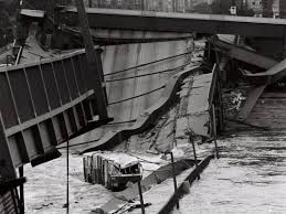 Bis heute gibt es kritik an der juristischen aufarbeitung der katastrophe. Hdgo Seilbahnungluck Von Kaprun