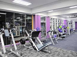 Ironically, it's close to where all the bars are at and right above a sinful mamak. Fitness 8 Gyms In Klang Valley That Are Open 24 7