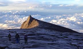8 Gunung Tinggi Di Malaysia Untuk Dijadikan Wishlist Buat Kaki Hiking