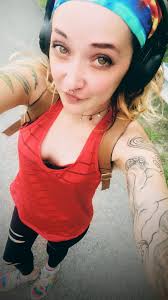 Thanks.. for steelie maker. Couldn't download puc. But could screenshot it.  For a bad assssss stealie