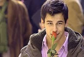 Miss RR: BESO XV: 'LOS HOMBRES DE PACO' (AITOR Y SARA)