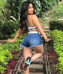 Aida64 автор сборки:by tryroom язык. Artista Colombiana Aida Cortes Paraliza Las Redes Sociales Colombianas