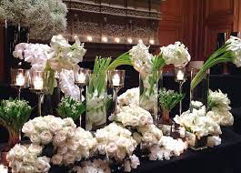 Artistic director | founder @bloombundle.jl www.jeffleathamflowers.com. Wedding Table Flowers Jeff Leatham White Flower Arrangements Flower Vase Arrangements Flower Arrangements