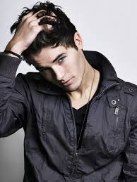 The Boy At The Back Of The Class B Boc Eight Dark Hair Blue Eyes Black Hair Boy Black Hair Blue Eyes