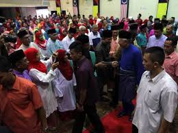 Pada tahun 1993, tan sri mohd. Pm Rasmi Mesyuarat Umno Bahagian Seremban Nasional Berita Harian