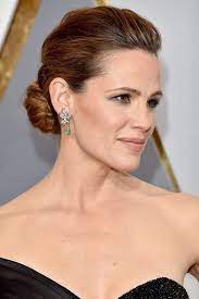 10 Lovely Hairstyles For Round Faces Ideas Red Carpet Hair Red Carpet Updo Red Carpet Hair Updo