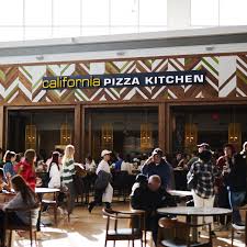 Wir stellen immer wieder fest, dass wir alle viel zu oft den zahlen, die das ergebnis einer statistischen berechnung sind oder die auch nur eben im display eines taschenrechners stehen, blind vertrauen. California Pizza Kitchen Files For Bankruptcy Restaurant Chain Succumbs To Pandemic Wsj