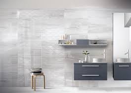 Gresie Si Faianta De Lux In 2020 Alcove Bathtub Bathroom Bathtub
