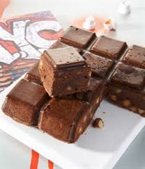 Brownie Aux Noix De Macadamia Brownie Noix Noix De Macadamia Idee Dessert