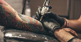 Wie beiden anderen motiven wird der kopf und mähne bevorzugt. 30 Disney Tattoos Die Euch Verzaubern Werden