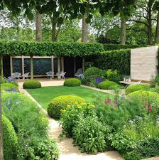 A Modern Take Of A Formal English Italian Garden Garden Spaces Modern Garden Dream Garden
