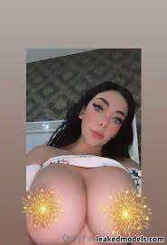 Arellano Hernandez Montenegro  are_mon  are_montenegro Nude Leaks OnlyFans  Photo 12 - Leaked Models