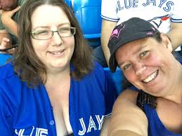 Tracylee King (@tking72)