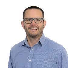 Dan Colling's Instagram, Twitter & Facebook