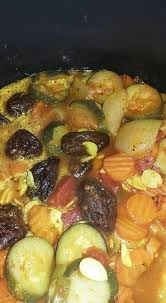 Une Tres Bonne Recette De Tajine Realisee Au Cookeo Elle Est Exclusivement Faite A Base De Legumes Recette Tajine Tajine Legumes Recette Legumes Cookeo