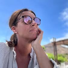 Lenny ist am 17.10.2019 im Alter von 24 Jahren an Krebs gestorben. Aufgrund  seiner Krankheit wurde er gelähmt, weil ein Tumor auf die Nervenbahnen in  seinem Rückenmark drückte. Er war fünf Monate