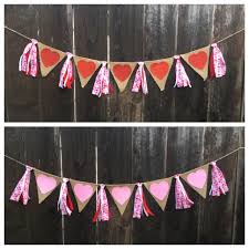 Diy valentine burlap bunting banner ~ use a little paper and some burlap to create this easy diy valentine burlap bunting banner. Valentines Banner Valentines Day Hearts Banner St Valentines Day Banner Valentines Day Decor Love Banner Hearts Decor Burlap Banner