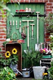 Vintage Rose Garden Garden Inspiration Garden Tools Modern Garden Design