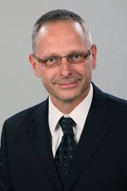 Cooperating partners