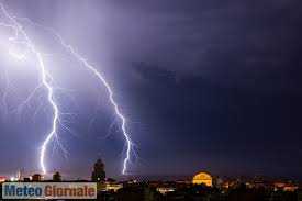La météo de palermo aujourd'hui, demain et pour les 10 jours qui viennent : Meteo Palermo Qualche Temporale Poi Sole E Caldo Meteogiornale It