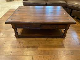 Hooker furniture sorella rectangle cocktail coffee table in light wood. Seven Seas By Hooker Furniture Coffee And End Table Estatesales Org
