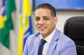 Justiça diz que médico claramente oculta patrimônio para não indenizar  família de 4 vítimas fatais de acidente na BR-304 em 2008