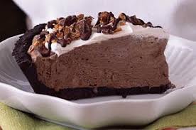 Candy Crunch Pudding Pie Recipe Http Www Kraftrecipes Com Recipes Candy Crunch Pudding Pie 55123 Chocolate Pie With Pudding Pudding Pie Recipes Pudding Pies