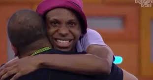 Mãe de lucas penteado (@koka_lucas) recebe homenagem e conta como se sentiu quando o ator estava confinado no #bbb21: Bbb21 Lucas Penteado Volta Para Casa E E Recebido Com Emocao Na Bela Vista Sp Istoe Independente