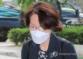 김범수 카카오 이사회 의장이 재산 사회 환원을 위해 카카오 지분을 매각한다. ë°•ëŒ€ì¶œ ìž„í˜œìˆ™ ë‹¹ì› ë¶ˆê°€ ì—ë„ ê³¼ê¸°ì—° ì´ì‚¬ìž¥ ëë‹¤ ì—°í•©ë‰´ìŠ¤