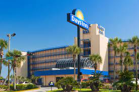You may choose to stay in a room with 2 queen beds or 1 king bed. Hotel Days Inn Panama City Beach Panama City Beach Trivago De