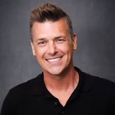 Jerry Ferris's Instagram, Twitter & Facebook