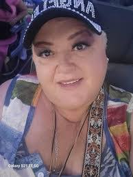 Sandra Oatman's Instagram, Twitter & Facebook