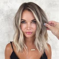 Ashley Commins's Instagram, Twitter & Facebook