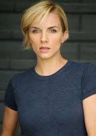 Amber Bollinger's Instagram, Twitter & Facebook