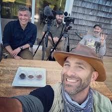 Coyote Peterson 🐺