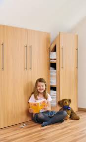 Weitere ideen für den bau eines praktischen schuhschranks können sie sich von unseren fotos holen. Drempelschrank Bauen Selbst De