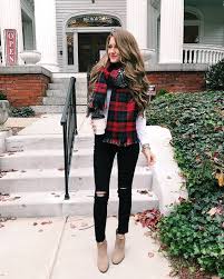 Today i wanted to share some thanksgiving outfit ideas, whether you like to get dressed up or keep it casual, i have an outfit idea for you! 25 Easy Thanksgiving Outfit Ideas Warm Outfits Christmas Outfits Women Thanksgiving Outfit Women