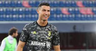 Georgina rodriguez is currently one of the most famous models in the world but however a quick check at her background shows she had a very humble beginning. Cristiano Ronaldo S Future Settled By His Partner Georgina Rodriguez Archysport