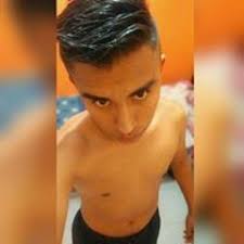 Stream Gilberto León music