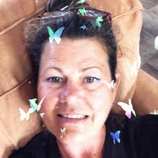 Who makes custom sized pontoon boat seat covers?