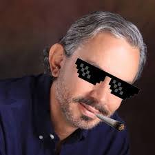 Rosa Demera's Instagram, Twitter & Facebook