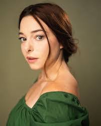 Katrina Ungewitter's Instagram, Twitter & Facebook